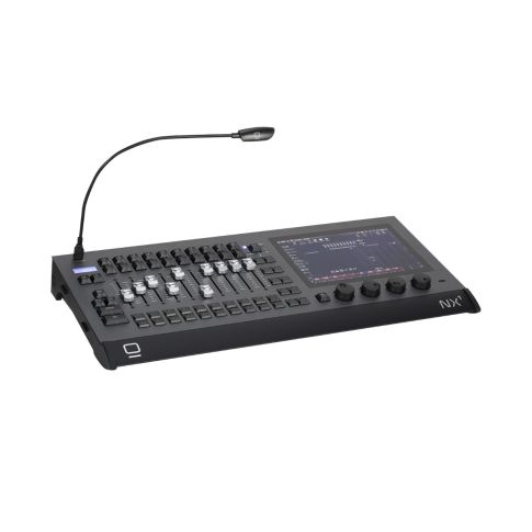 NX1; 8 Universes (Onyx Essential), 1080p touch screen, 4x DMX port, motorized